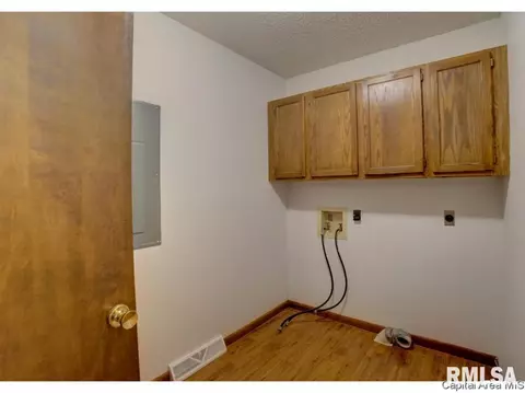 36 Round Table, Springfield, IL 62704 photo 18