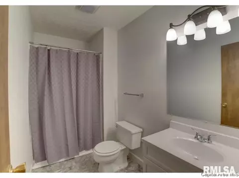36 Round Table, Springfield, IL 62704 photo 23