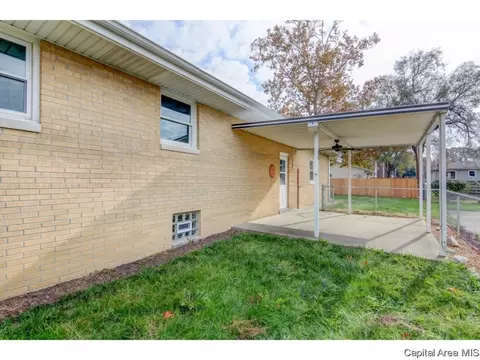 2205 Arrowhead Dr, Springfield, IL 62702 photo 31