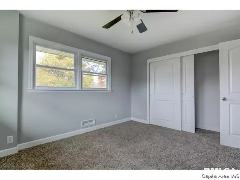 2205 Arrowhead Dr, Springfield, IL 62702 photo 20