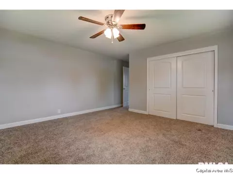 2205 Arrowhead Dr, Springfield, IL 62702 photo 24