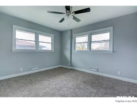 2205 Arrowhead Dr, Springfield, IL 62702 photo 23