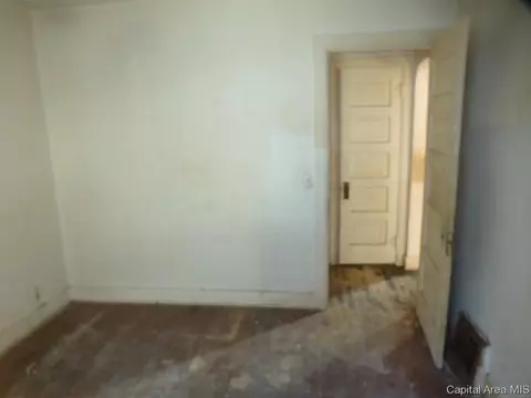 1736 S 2nd Street St, Springfield, IL 62704 photo 13