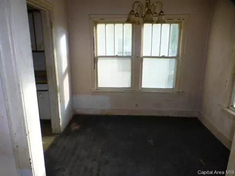 1736 S 2nd Street St, Springfield, IL 62704 photo 4