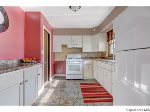 36 Midland Ct, Springfield, IL 62702 photo 3