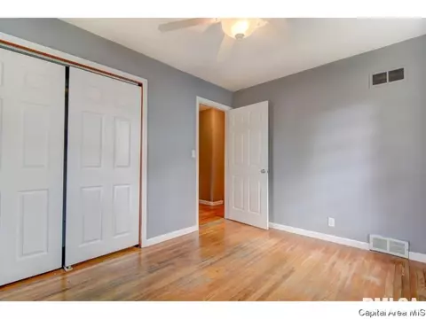 36 Midland Ct, Springfield, IL 62702 photo 16