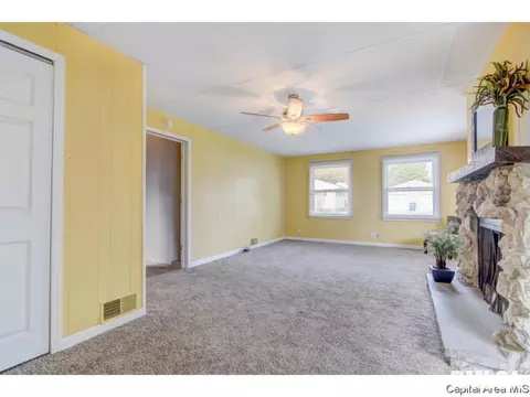 36 Midland Ct, Springfield, IL 62702 photo 11