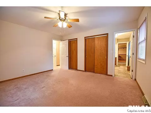 73 Bellerive Rd, Springfield, IL 62704 photo 12