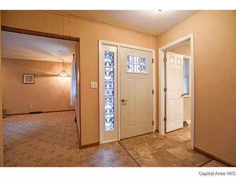 73 Bellerive Rd, Springfield, IL 62704 photo 2