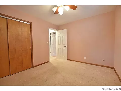 73 Bellerive Rd, Springfield, IL 62704 photo 19