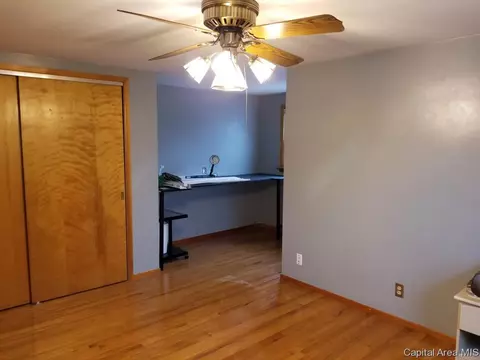 2117 Blackhawk Rd, Springfield, IL 62702 photo 23