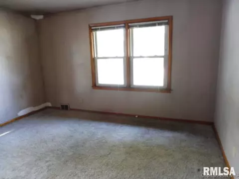1816 E Black Ave, Springfield, IL 62702 photo 10