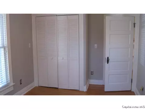 855 S Park Ave, Springfield, IL 62704 photo 13