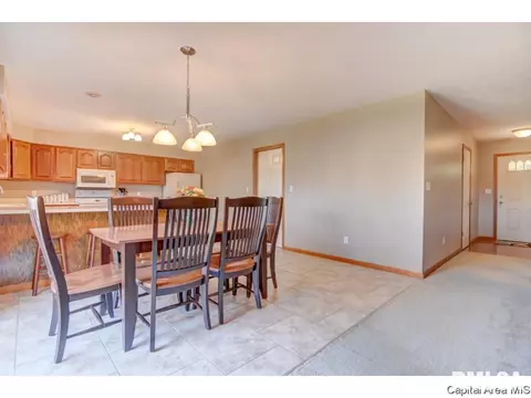 2409 Harrier Rd, Springfield, IL 62711 photo 17