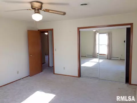 418 E Walnut St, Dawson, IL 62520 photo 28