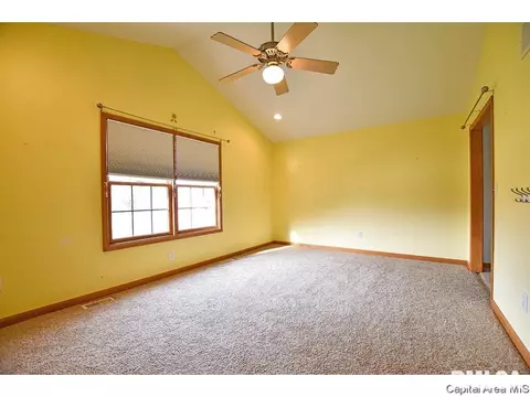 3116 Red Oak Ln, Springfield, IL 62712 photo 21