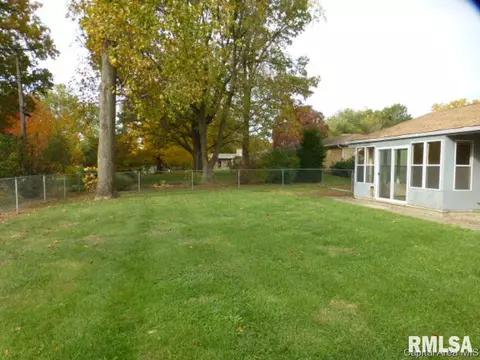 42 Horseshoe Dr, Springfield, IL 62702 photo 17