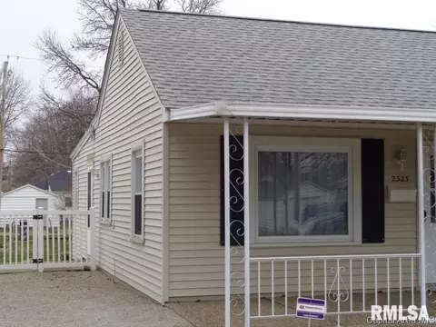 2323 S 1st St, Springfield, IL 62704 photo 28