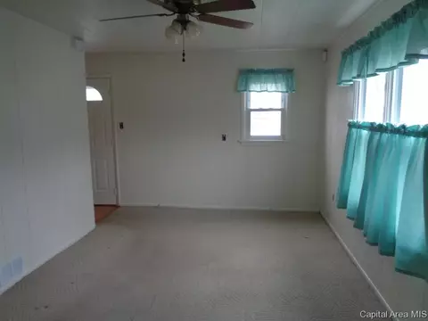 2323 S 1st St, Springfield, IL 62704 photo 19