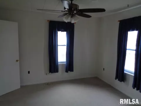 2323 S 1st St, Springfield, IL 62704 photo 16