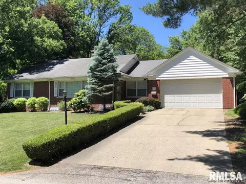 1 Wildwood Rd, Springfield, IL 62704 photo 1