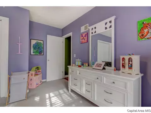 1 Wildwood Rd, Springfield, IL 62704 photo 8