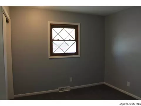 1840 Albert, Springfield, IL 62702 photo 14