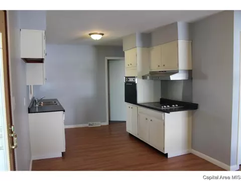 1840 Albert, Springfield, IL 62702 photo 9