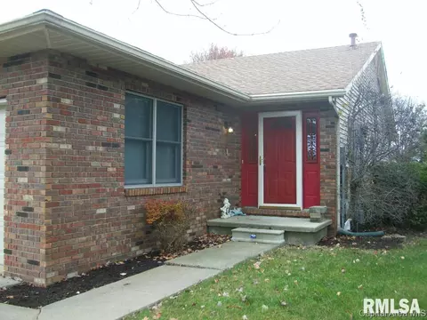 2617 Chase Dr, Springfield, IL 62704 photo 2