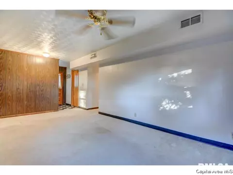 26 W Bel Aire Dr, Springfield, IL 62703 photo 29