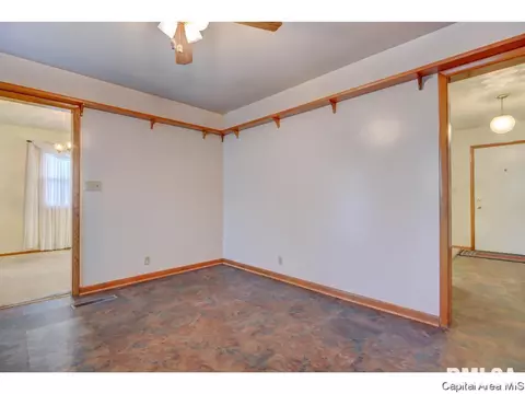 26 W Bel Aire Dr, Springfield, IL 62703 photo 15