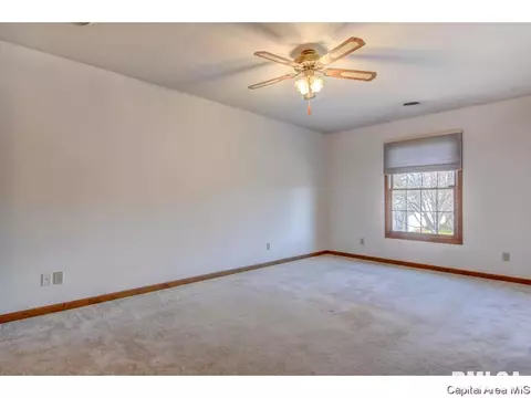 1809 Windycrest Dr, Springfield, IL 62704 photo 16
