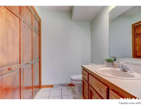 1809 Windycrest Dr, Springfield, IL 62704 photo 12