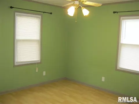 2529 S State St, Springfield, IL 62704 photo 8