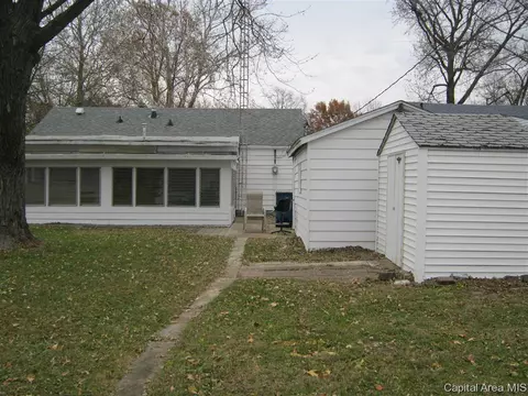 2529 S State St, Springfield, IL 62704 photo 2