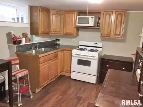 1913 N 22nd St, Springfield, IL 62702 photo 10