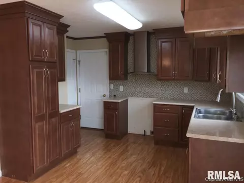 3820 Carney Blvd, Springfield, IL 62712 photo 9