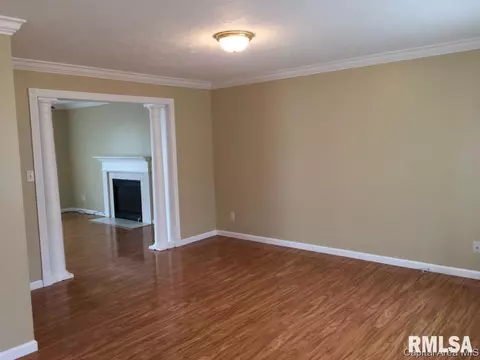 3820 Carney Blvd, Springfield, IL 62712 photo 4