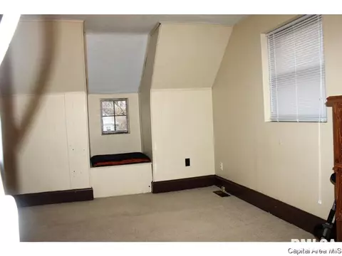 804 S Macarthur Blvd, Springfield, IL 62704 photo 6