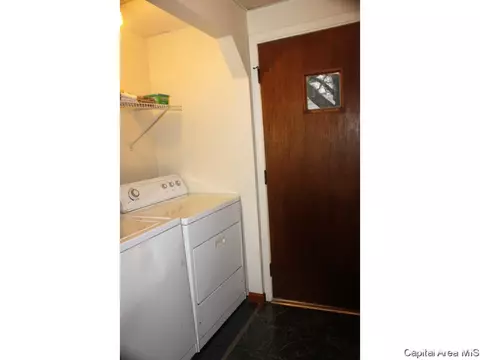 804 S Macarthur Blvd, Springfield, IL 62704 photo 10