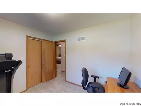 2064 Huntleigh Rd, Springfield, IL 62704 photo 26