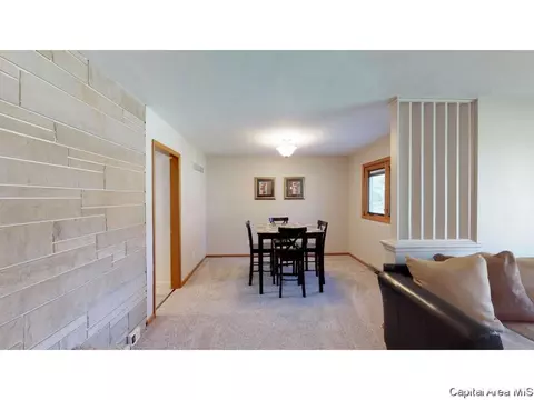 2064 Huntleigh Rd, Springfield, IL 62704 photo 10