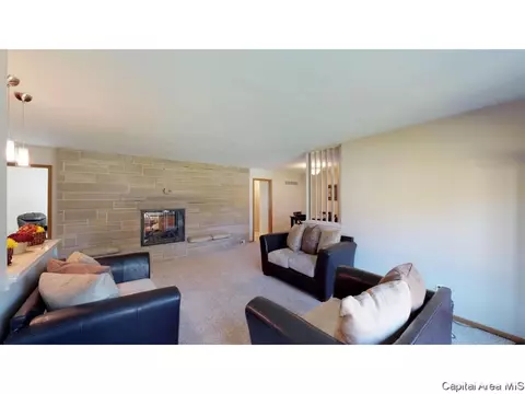 2064 Huntleigh Rd, Springfield, IL 62704 photo 8