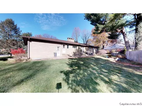 2064 Huntleigh Rd, Springfield, IL 62704 photo 4
