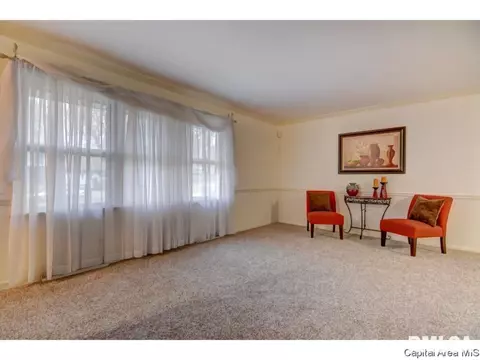 130 Pinehurst Dr, Springfield, IL 62704 photo 13