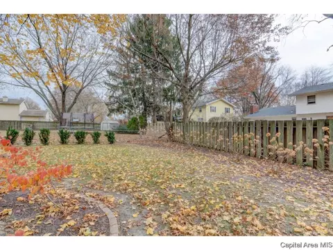 130 Pinehurst Dr, Springfield, IL 62704 photo 33