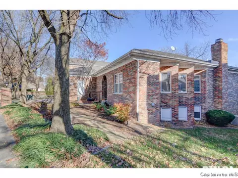 108 Timberridge Dr, Springfield, IL 62702 photo 3