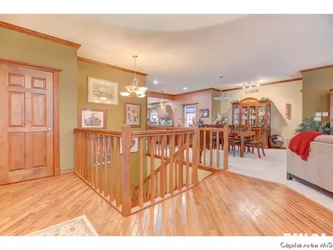 108 Timberridge Dr, Springfield, IL 62702 photo 9