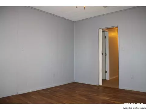 7166 E Montgomery Rd, Pawnee, IL 62558 photo 10