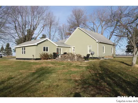 7166 E Montgomery Rd, Pawnee, IL 62558 photo 21